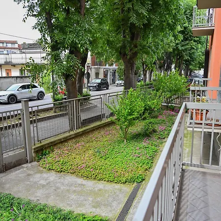 Forever Sunrise Apartment Alba (Piedmont)